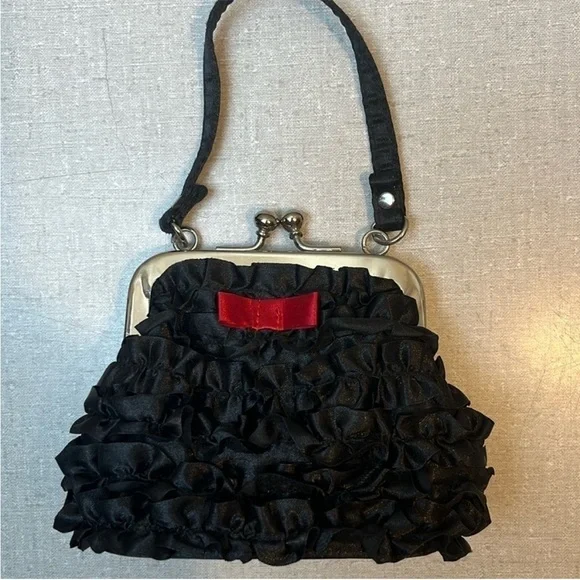 Vintage Change Purse small w/black ruffles & dark pink bow pinch closure - Picture 2 of 2